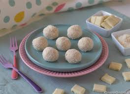 cioccolato bianco, cocco e nocciole