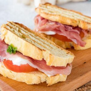 crudo e mozzarella